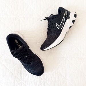 Nike Renew Ride 2 Black Sneakers 8.5